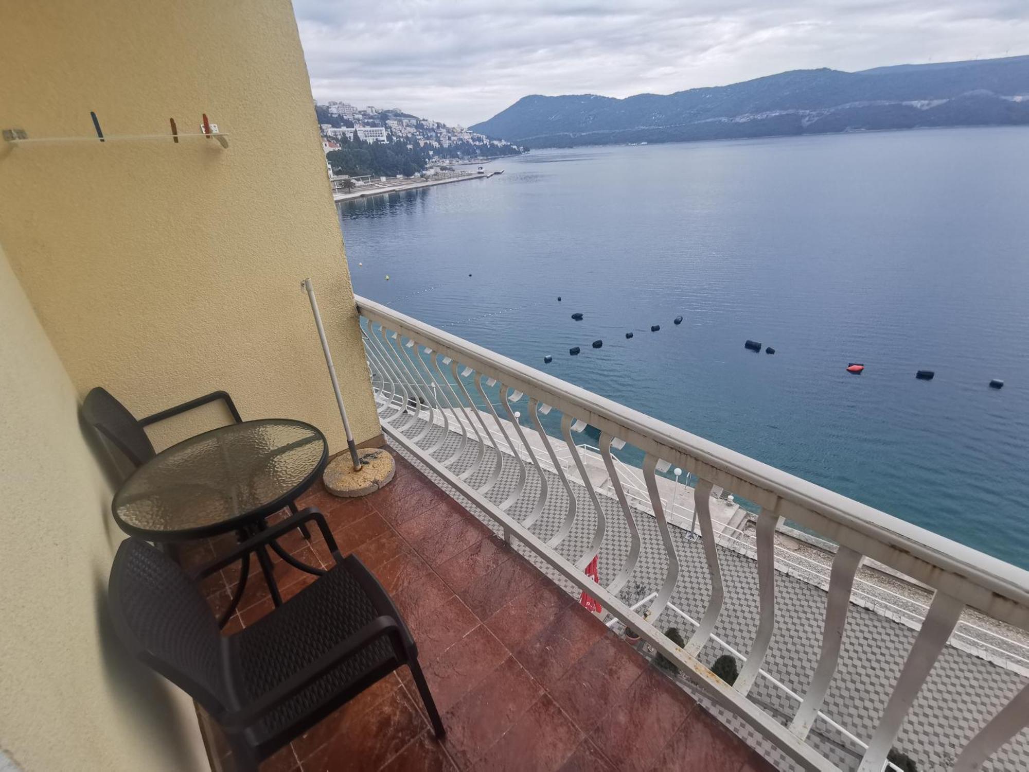 Apartmani Lezenic M Neum Szoba fotó