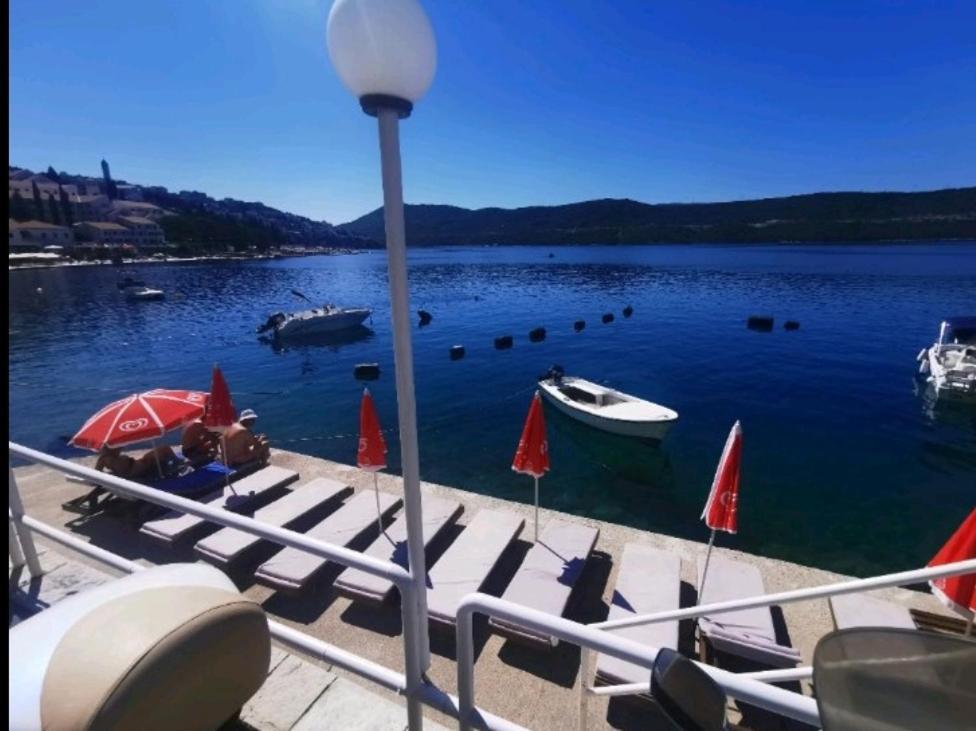 Apartmani Lezenic M Neum Kültér fotó